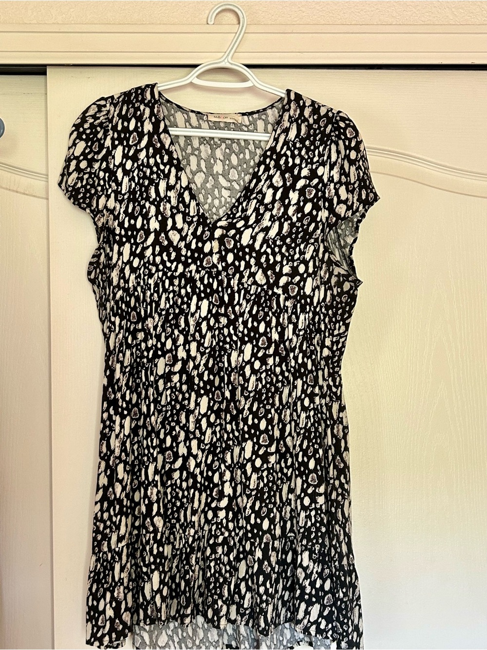 Millibon Black & White Printed V-Neck Baby Doll Dress